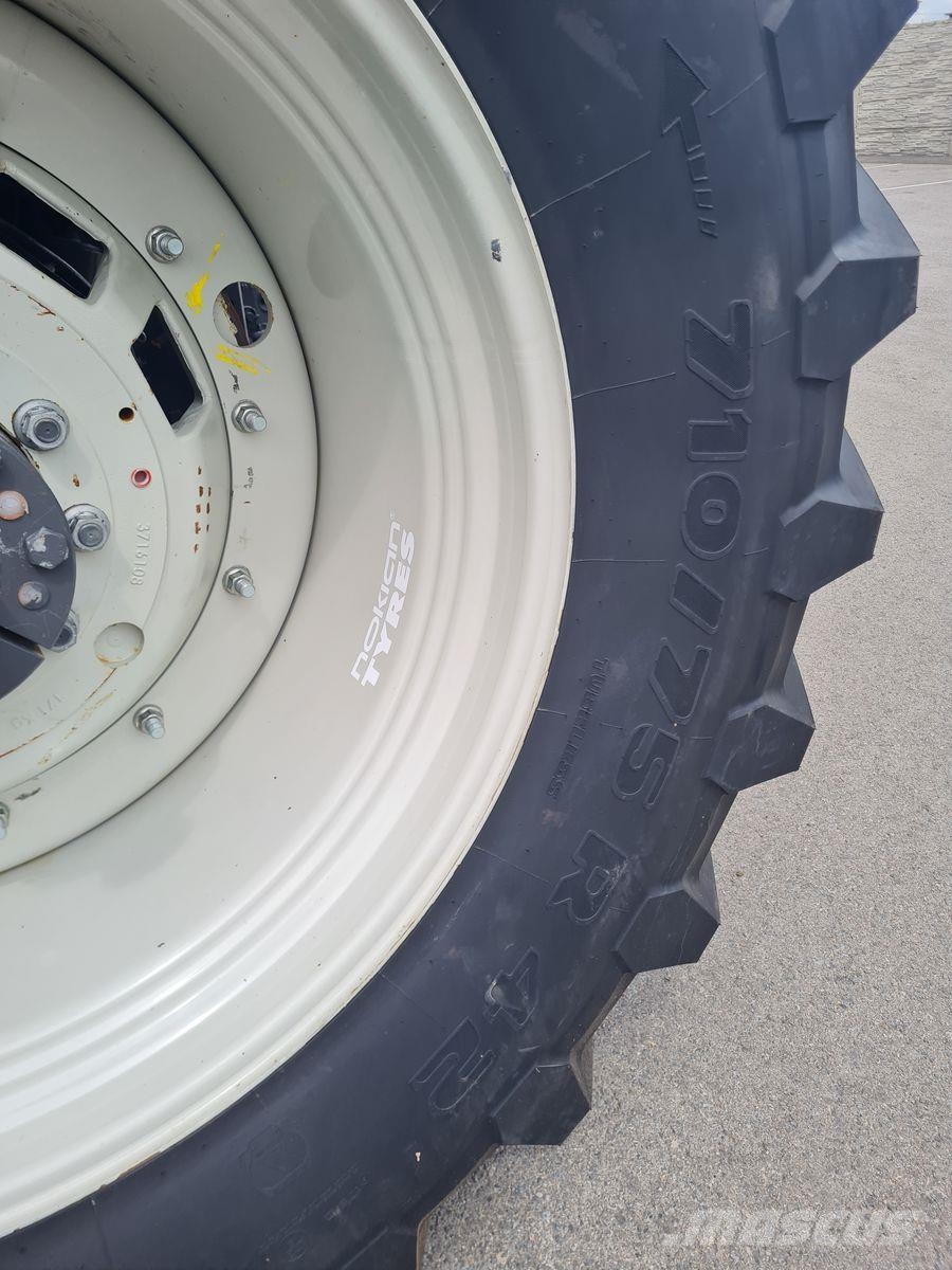 Valtra S394 (Stufe V) Tractoare
