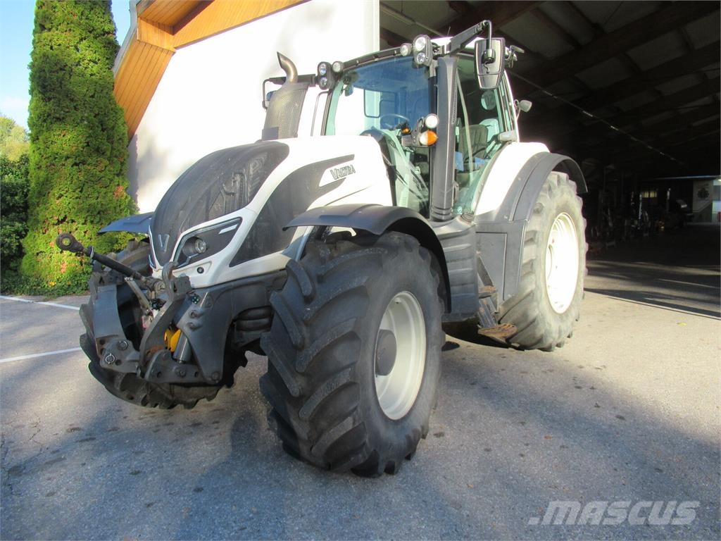 Valtra T 234V Traktorer