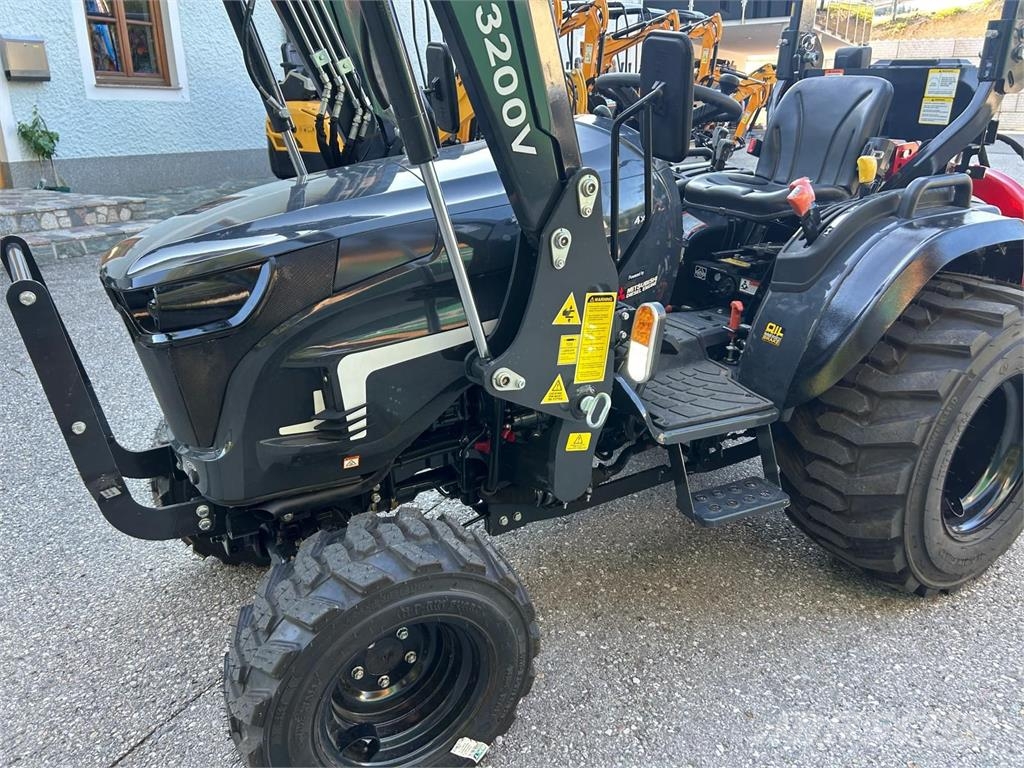  VHM VT30 Kleintraktor, Kompakttrakor Traktory