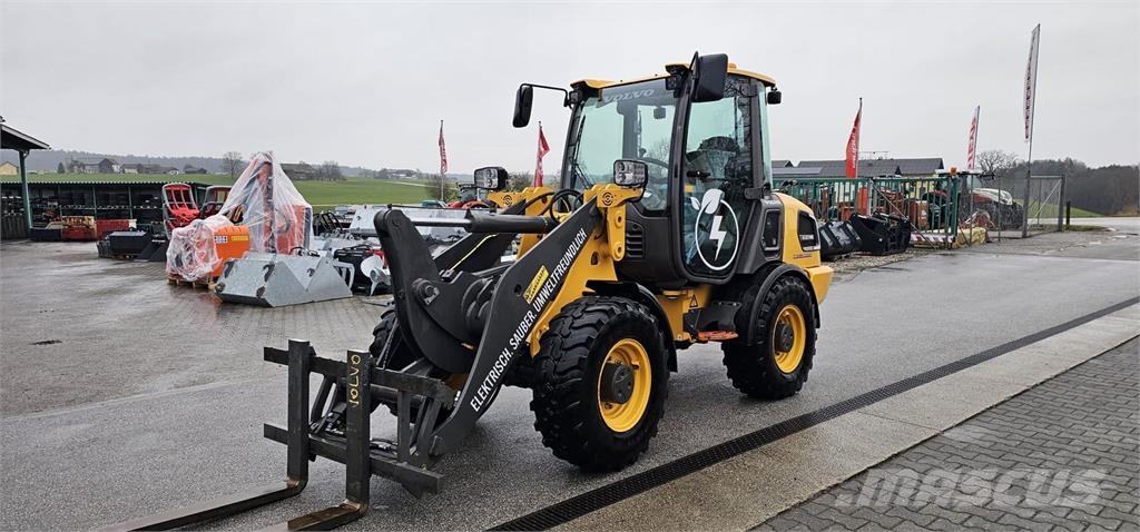 Volvo L25 Elektro Pale gommate