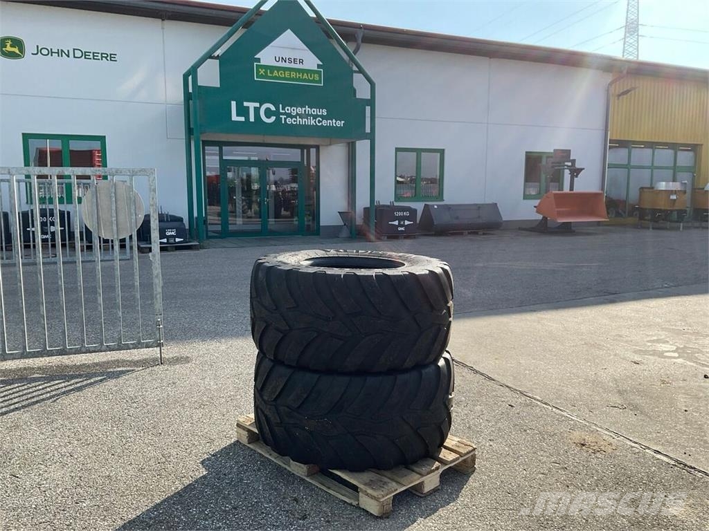 Vredestein John Deere 520/55 R 22.5 Neumáticos, ruedas y llantas