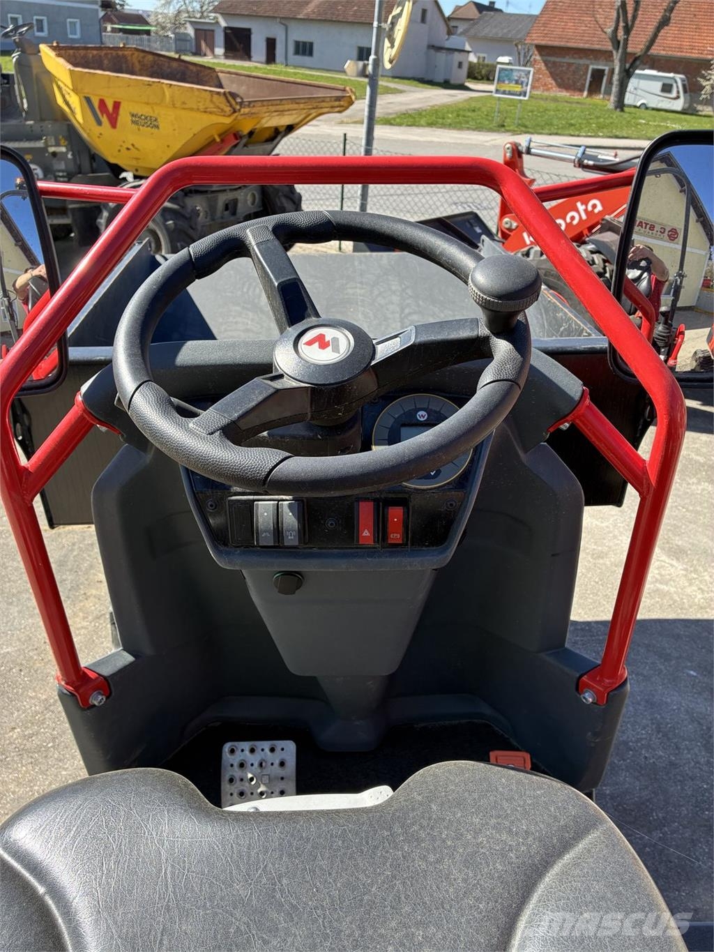 Wacker Neuson DW15 Hochkippdumper Minidumpperit