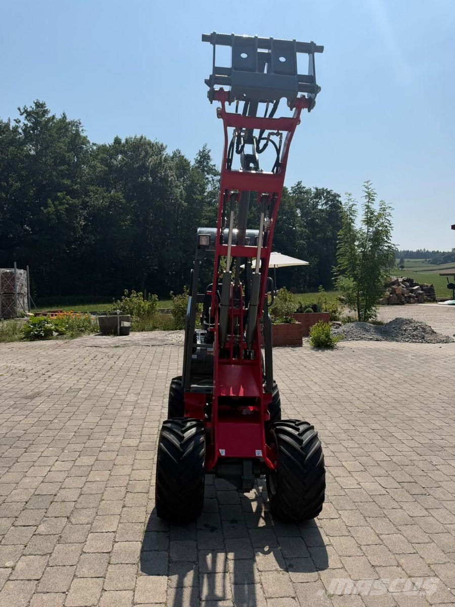 Weidemann 1140 LIGHT Εμπρόσθιοι φορτωτές και σκαπτικά