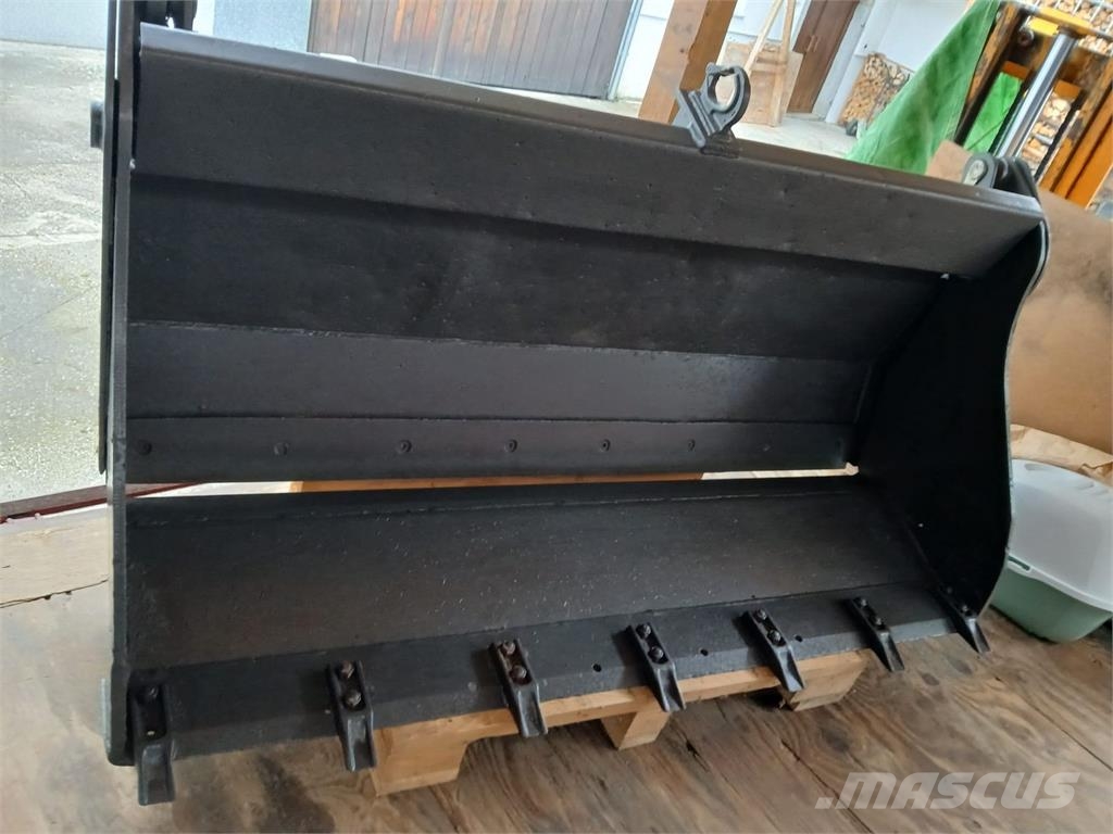 Weidemann 4 in 1 Bauschaufel Сільгосптехніка - Інші