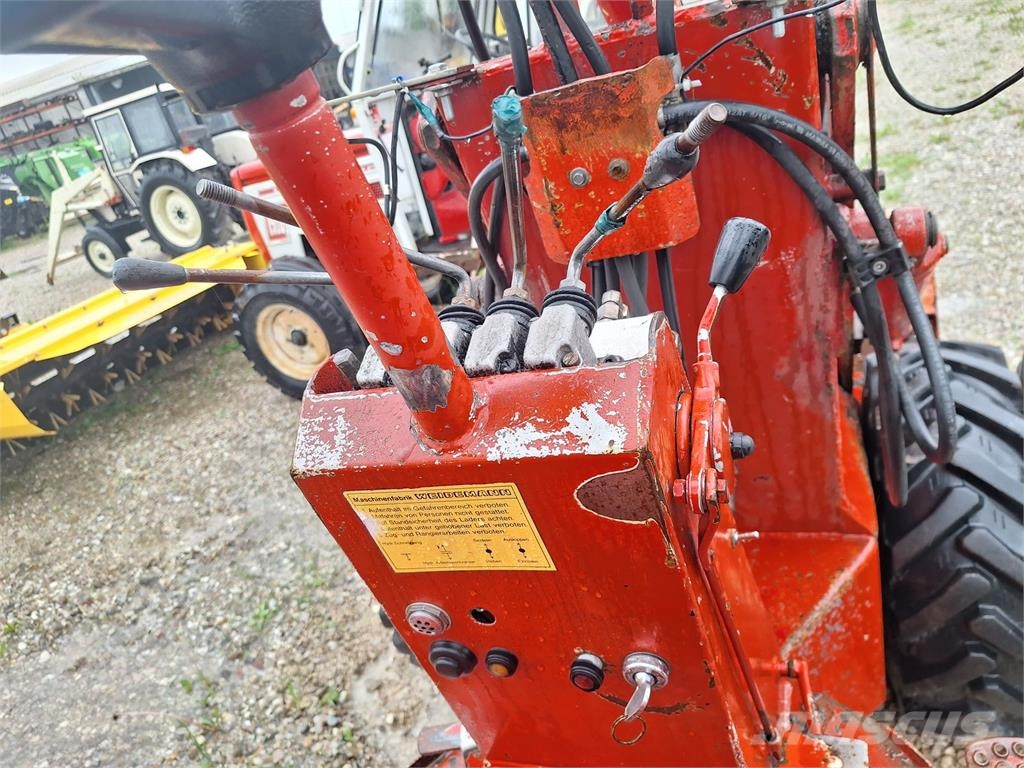 Weidemann 916D/M Čelni nakladalci in kopači