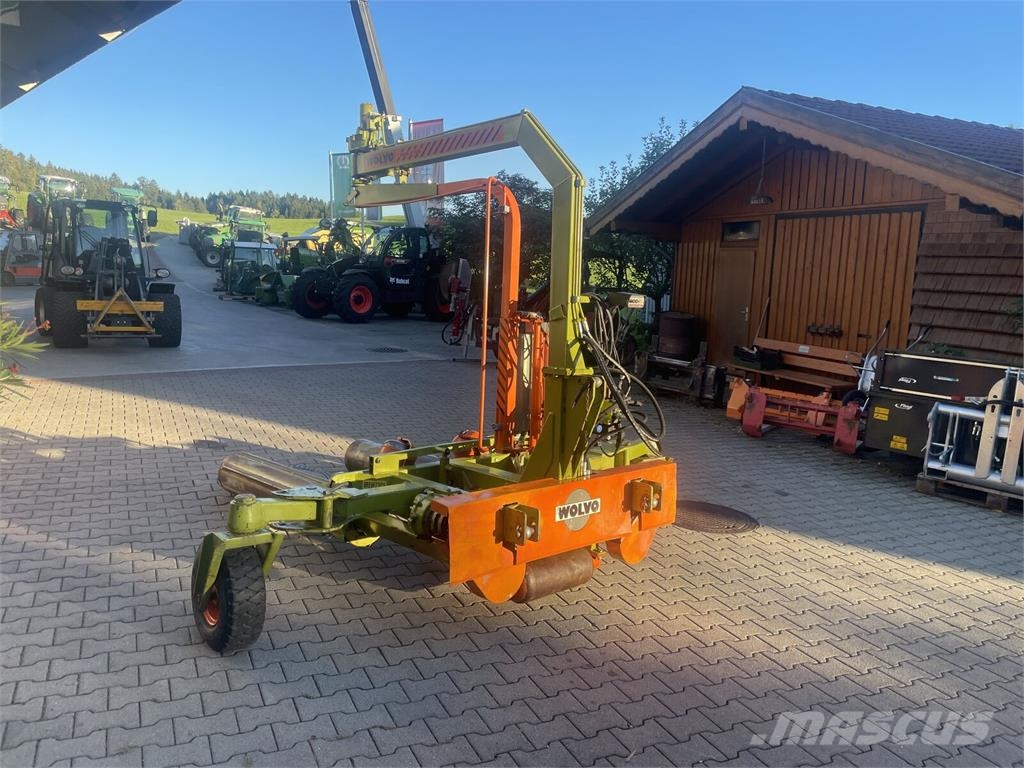 Wolagri Wolvo Wickelmaschine FW12 Druga oprema za žetev krme
