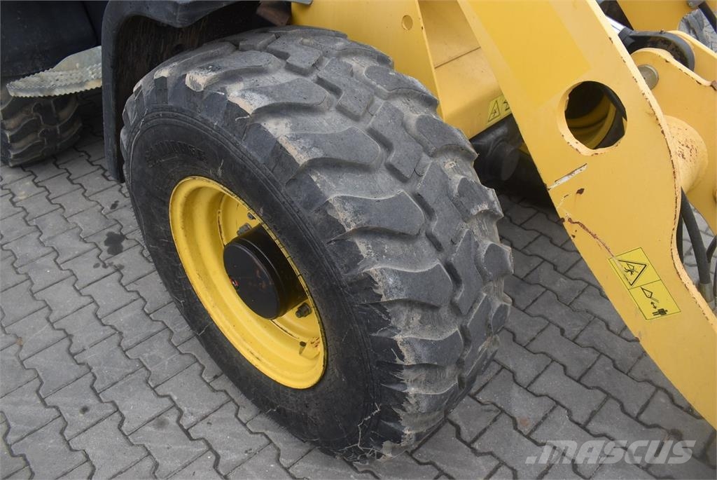 Yanmar V100 mit Straßenzulassung Kolové nakladače