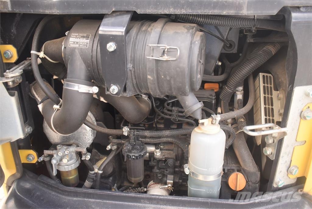 Yanmar VIO26-6 حفارات صغيرة أقل من 7 طن (حفارات صغيرة)