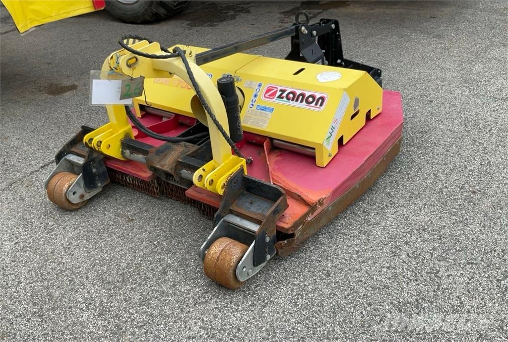 Zanon ZVR 1700-2300 Kosilnice za pašnike