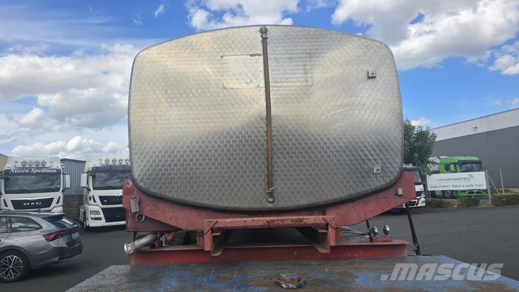  Edelstahltankaufbau 8.500 Liter - 1 Kammer(Nr. 644 Automobilinės cisternos
