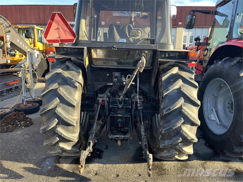 Case IH 4230 Tractors
