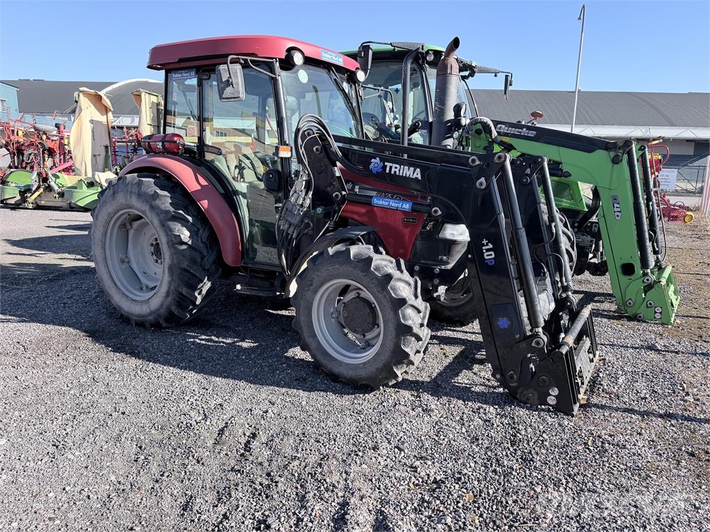 Case IH JX 1075C Traktory