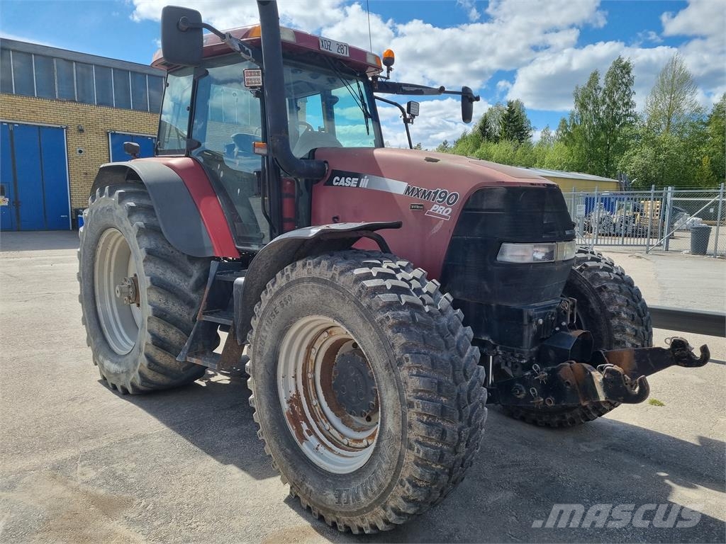 Case IH MXM 190 + FPTO Traktori
