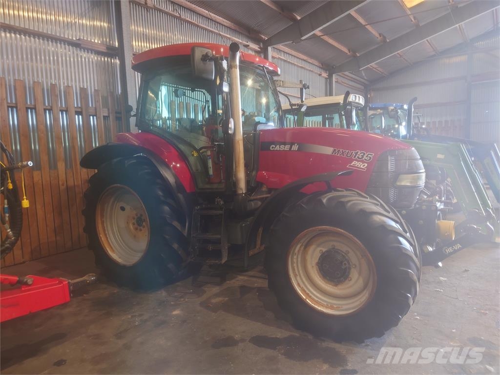 Case IH MXU 135 PRO Трактори