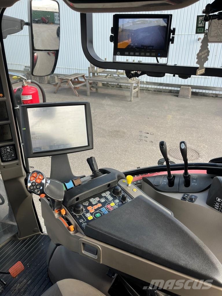 Case IH VESTRUM 130 Трактори