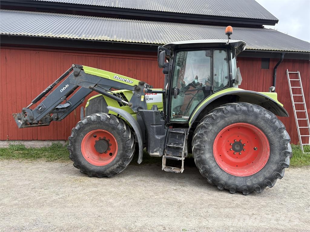 CLAAS ARION 640-4+L Traktorer