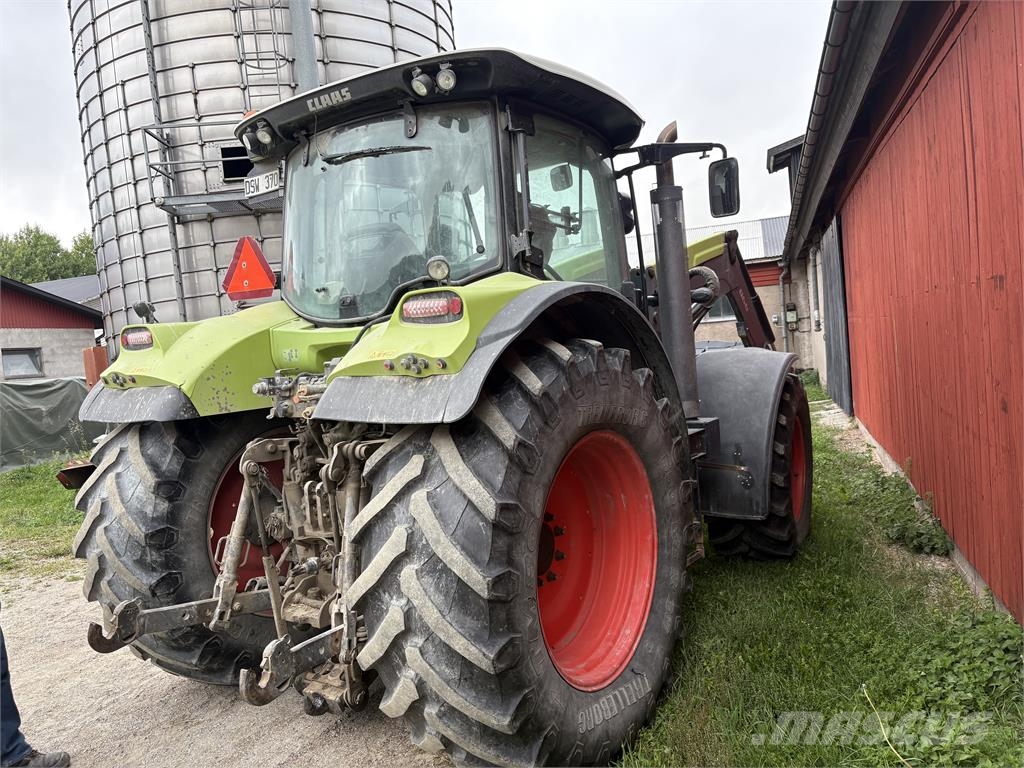 CLAAS ARION 640-4+L Traktorer