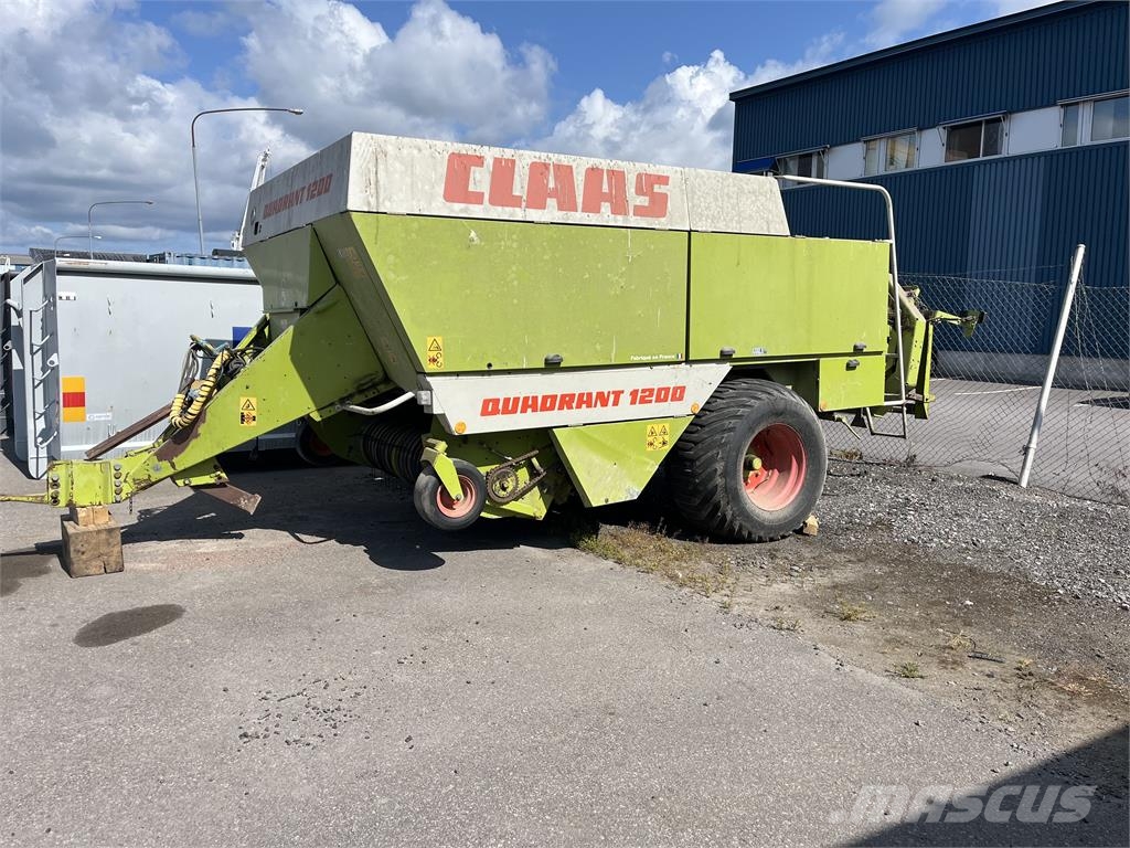 CLAAS QUADRANT 1200 Prese/balirke za rolo bale