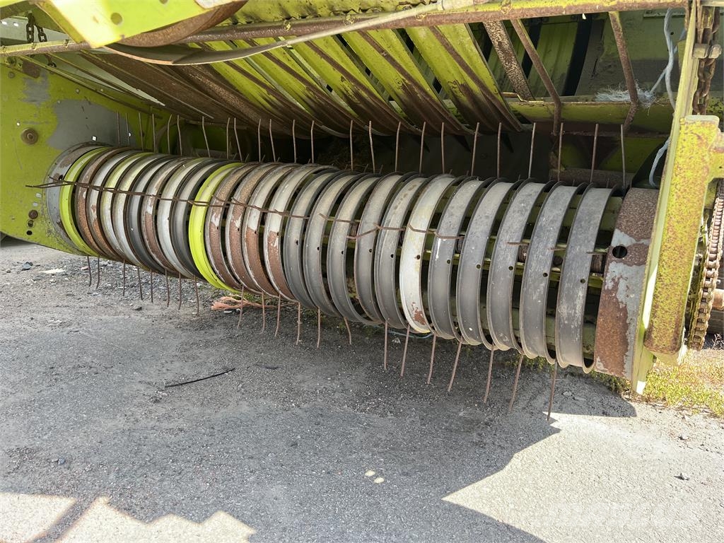 CLAAS QUADRANT 1200 Prese/balirke za rolo bale