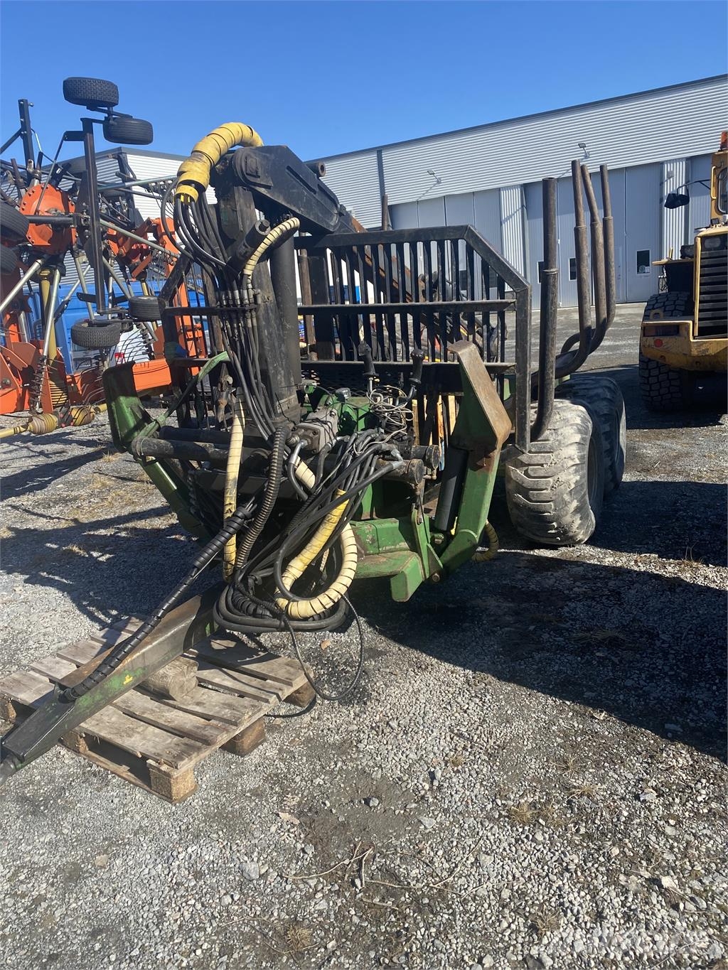 Farma 12T 4WD C6.5 Agriculture - Others