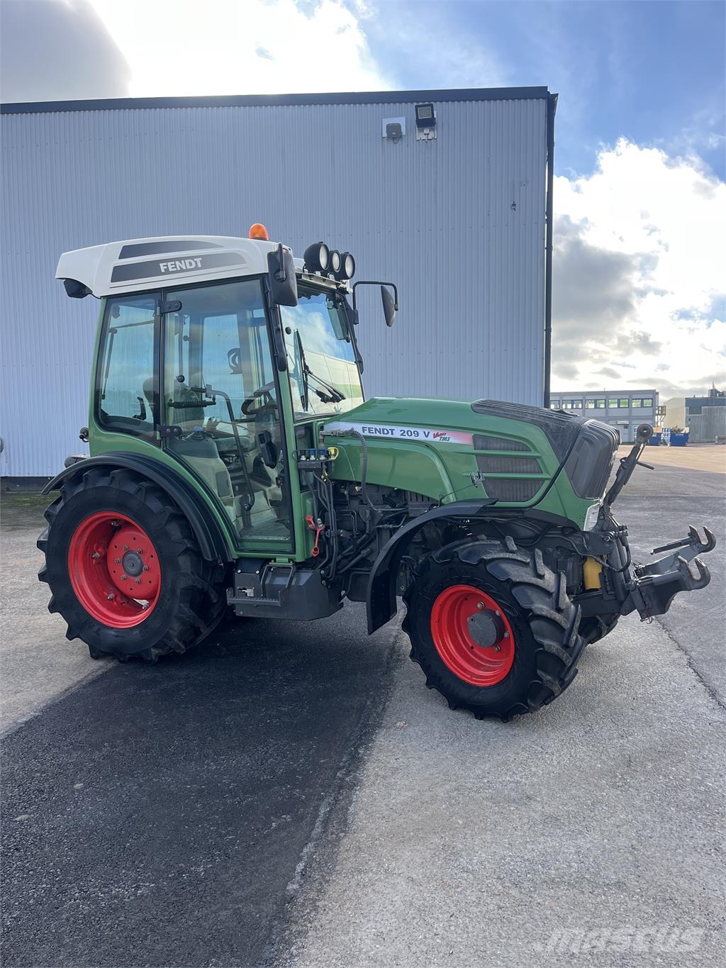 Fendt 209V VARIO Traktory