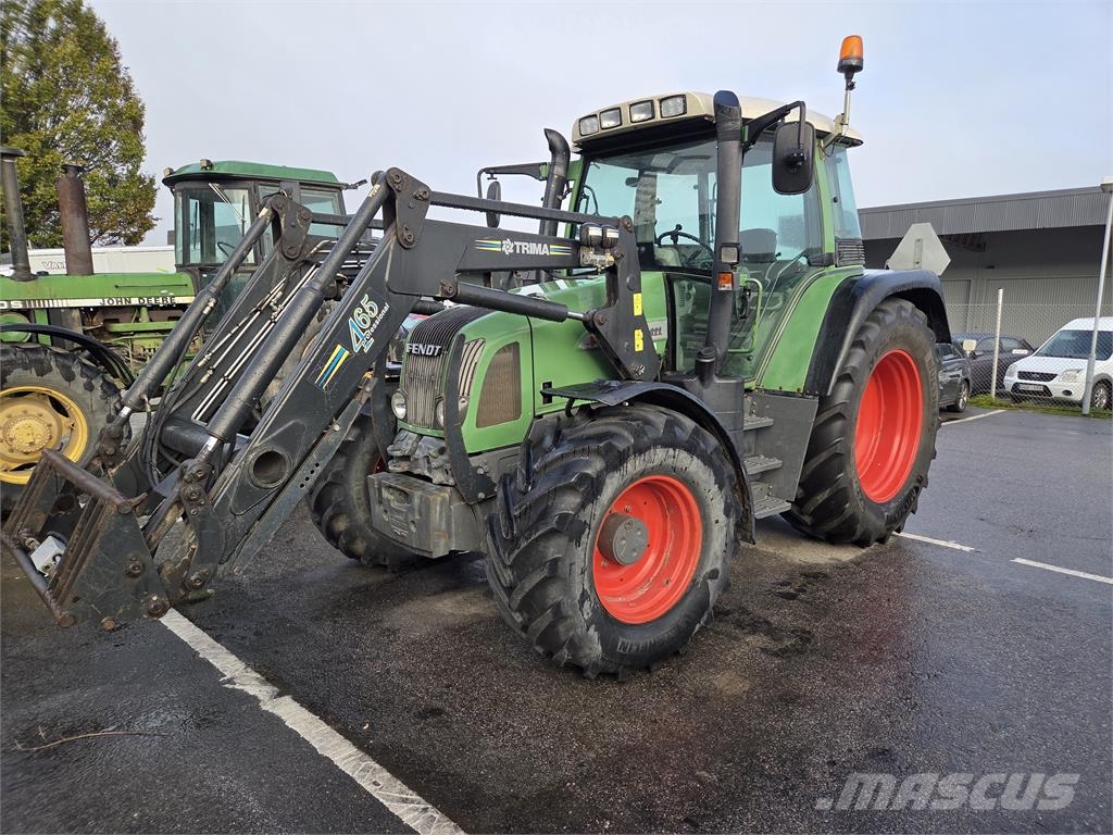 Fendt 411 VARIO Tractors