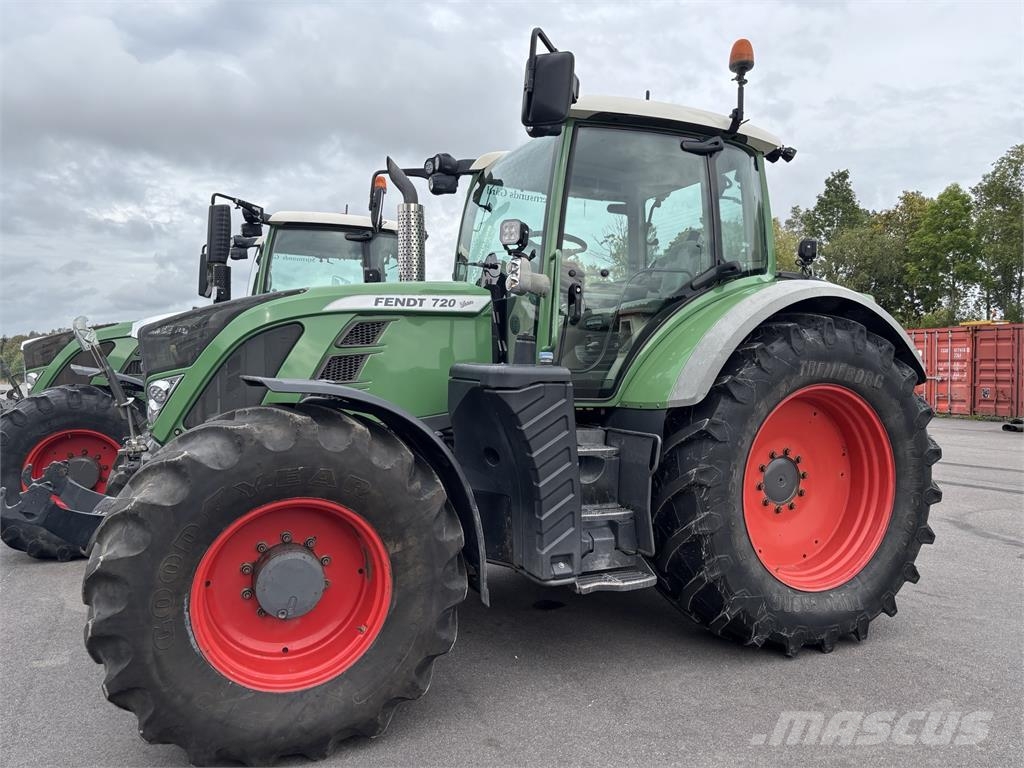 Fendt 720 VARIO Traktoriai