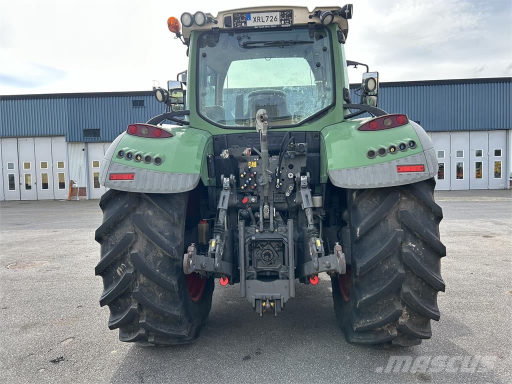 Fendt 720 VARIO + FL +GPS Tractors