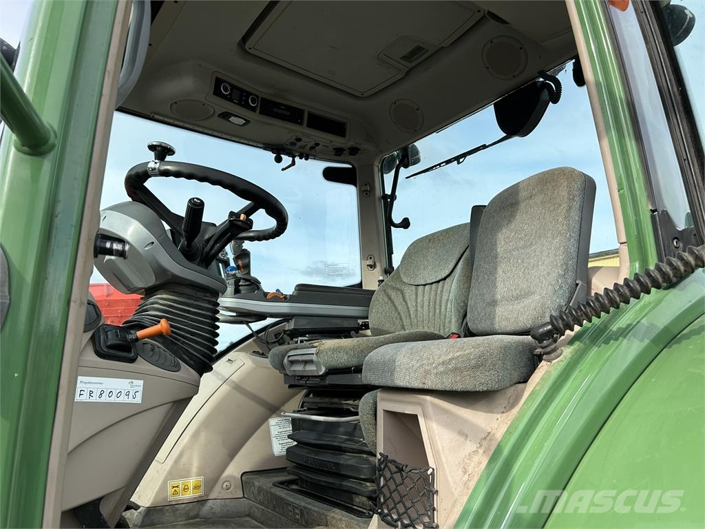 Fendt 720 VARIO + FL +GPS Tractors