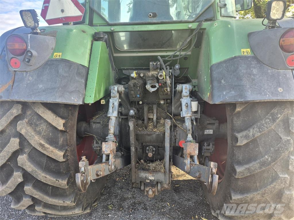 Fendt 820 VARIO L F Tratores Agrícolas usados