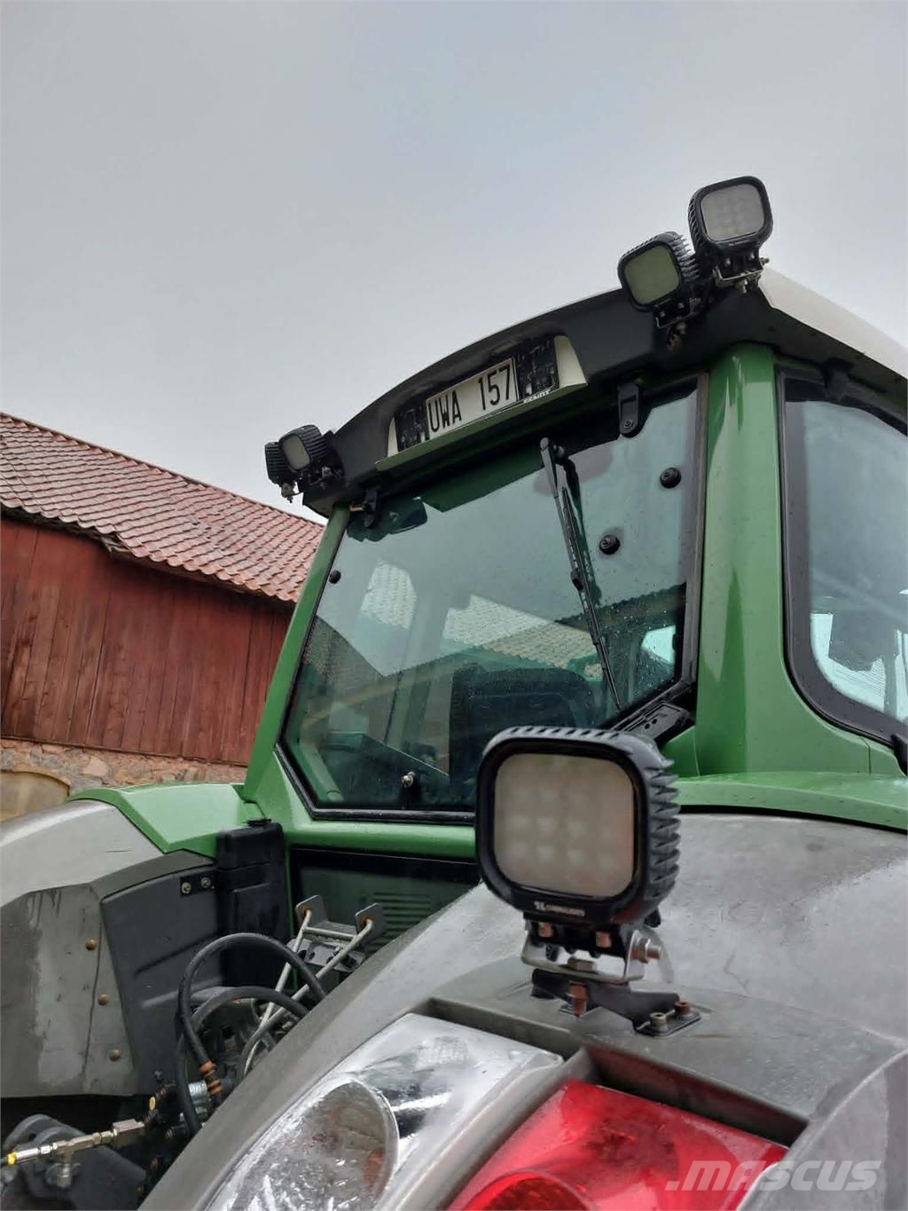 Fendt 828 VARIO PROFI PLUS FRONTPTO Tractors