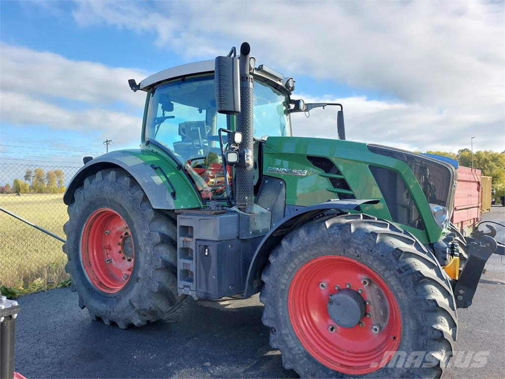 Fendt 828 VARIO PROFI PLUS FRONTPTO Tractores
