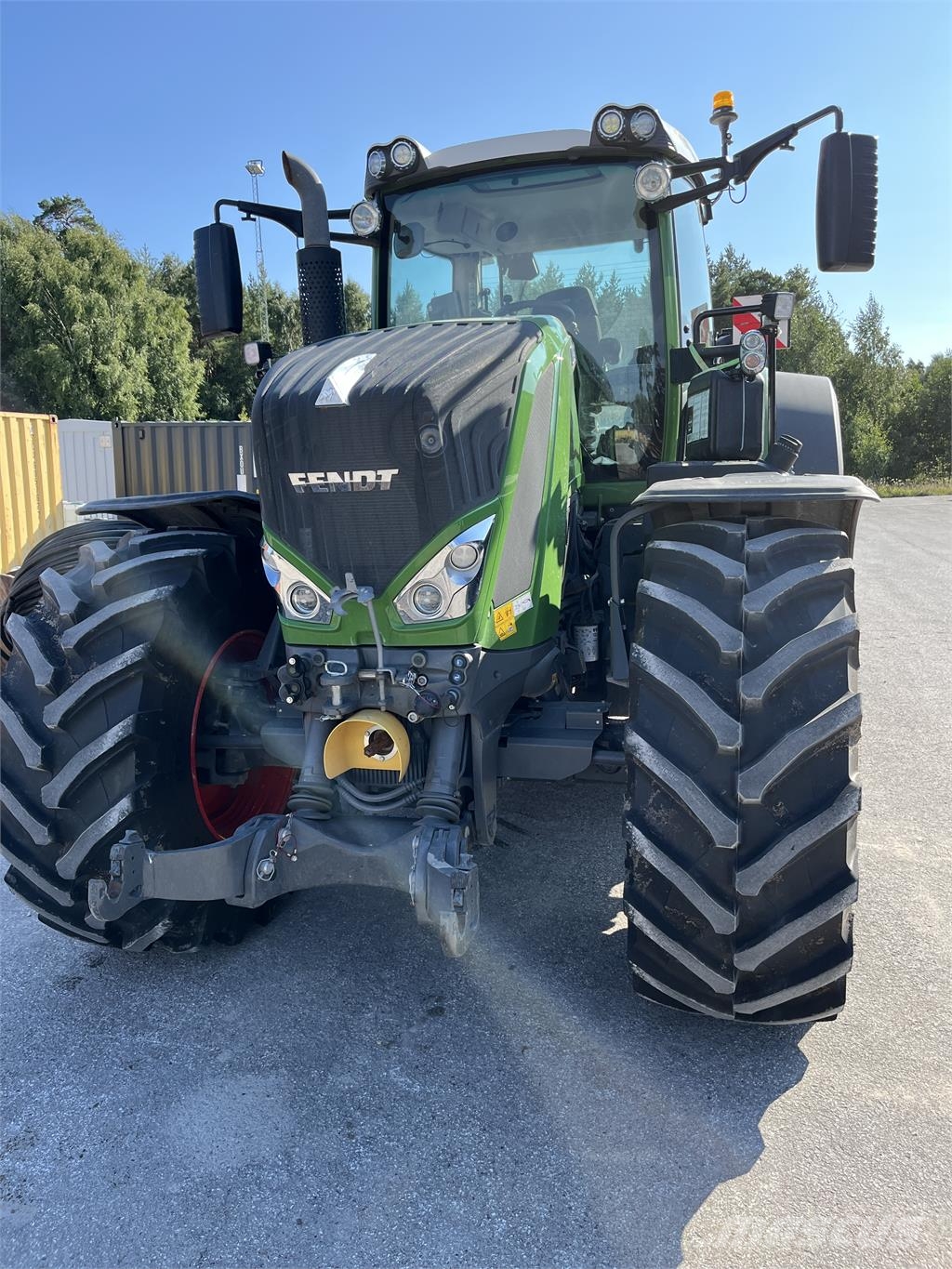 Fendt 828 VARIO S4 Трактори