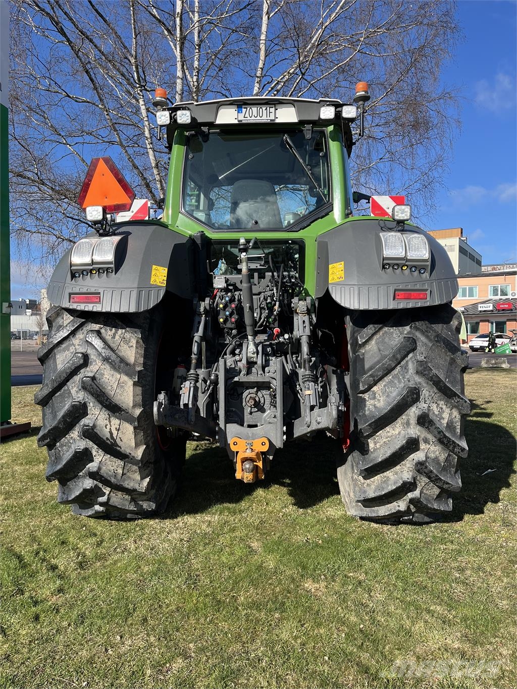 Fendt 828 VARIO S4 Трактори