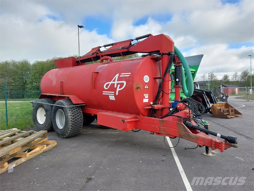 FLYTGÖDSELTUNNA AP 20 M3 INKL RAMP 16M Poranyag tartályos