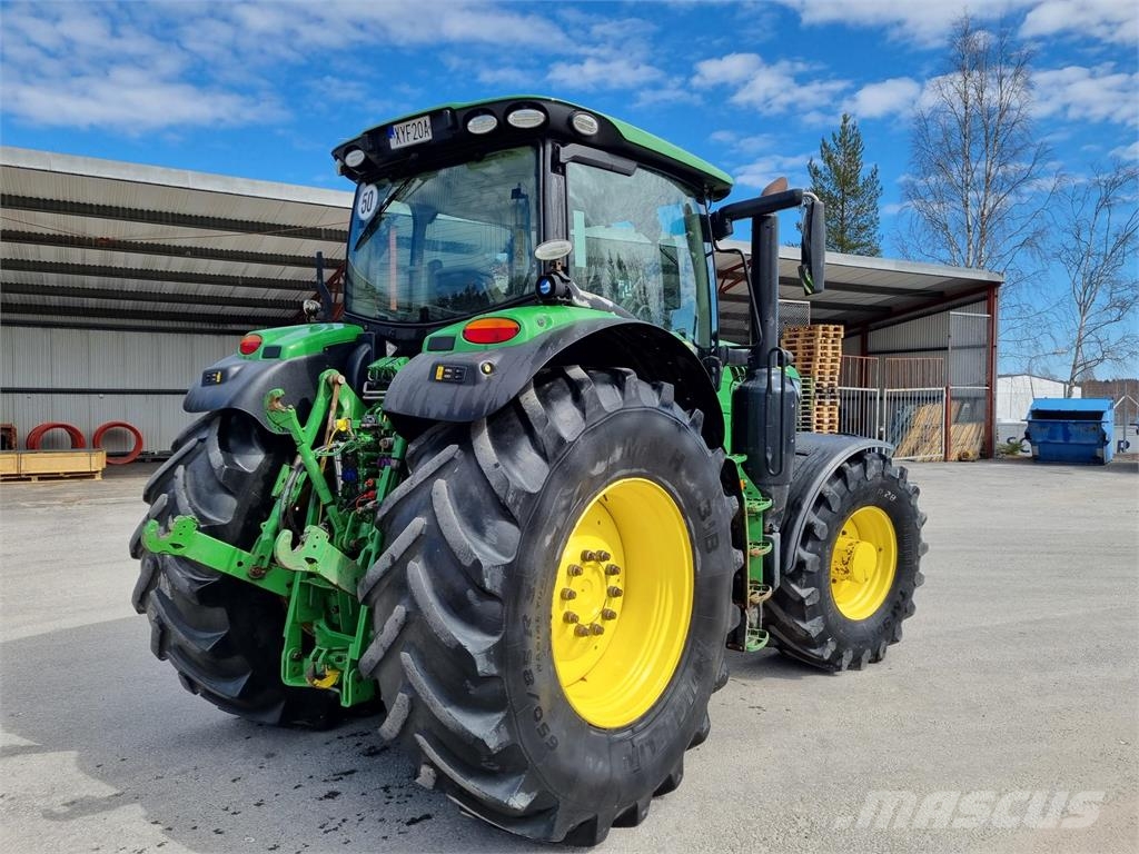 John Deere 6215R FPTO Tratores Agrícolas usados