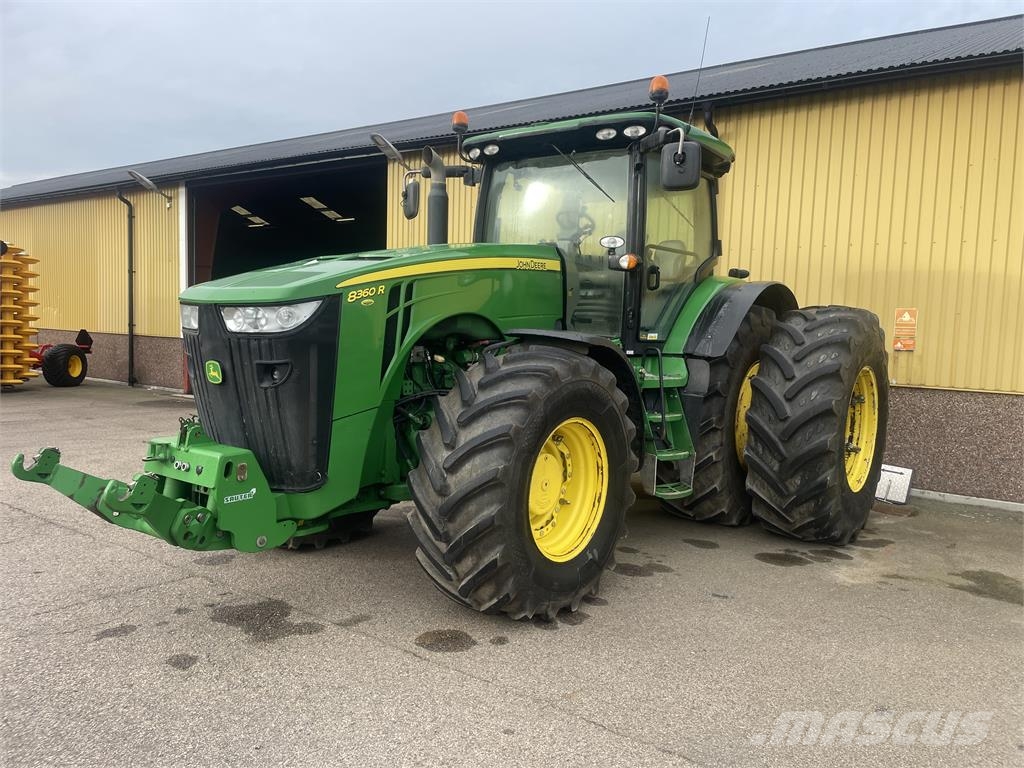 John Deere 8360R Traktorok