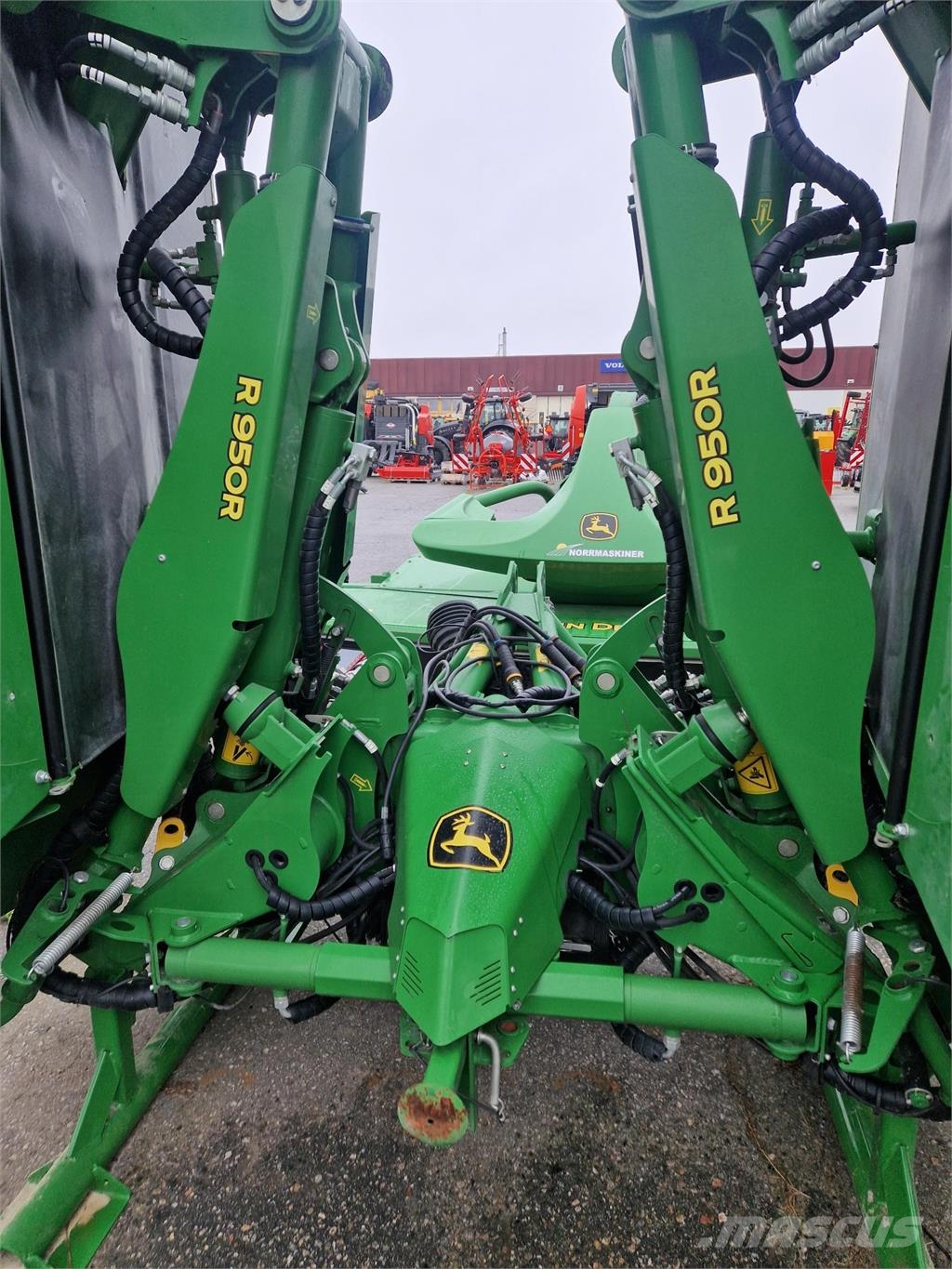 John Deere F350 + R950 Podadoras