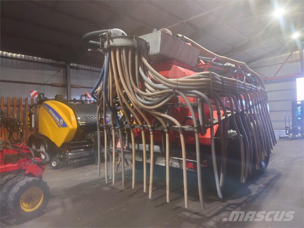 Kimadan B15000L/12M/KRAN Cisterne za gnojnico