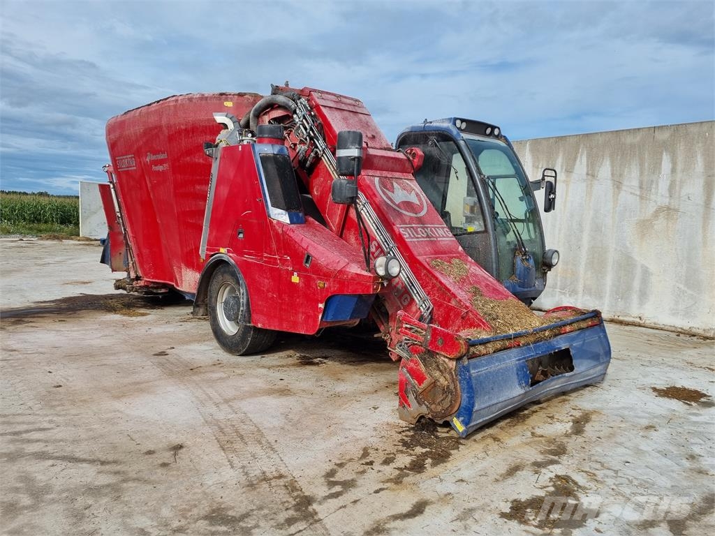 Kverneland Taarup KVERNELAND SILOKING PRESTIGE 2015 18M3 Cits lopkopības aprīkojums