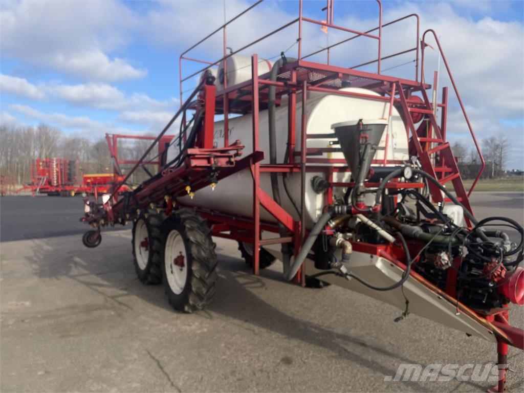 Lindus 5200 LIT 24 MTR Trailed sprayers