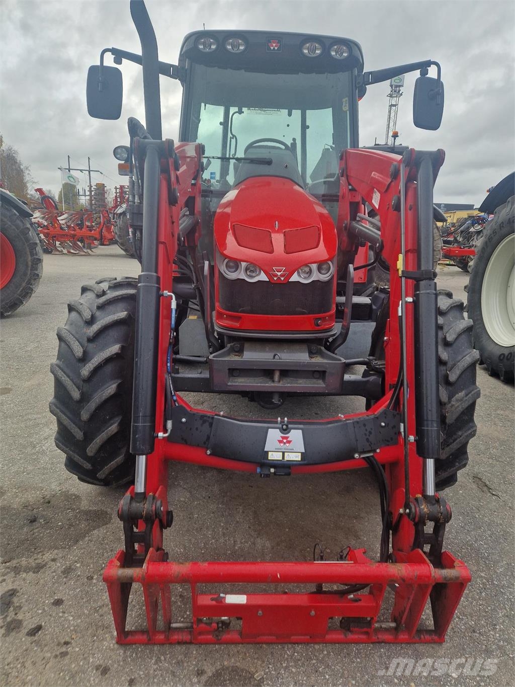 Massey Ferguson 5420 +L Tractores