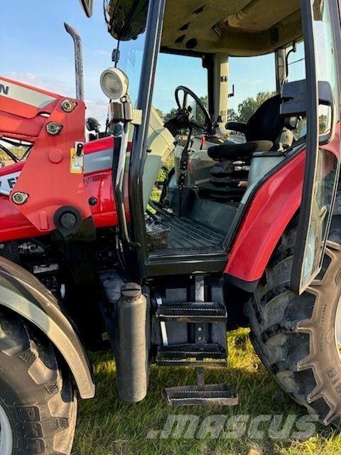Massey Ferguson 5445 +L MF 945 Traktori