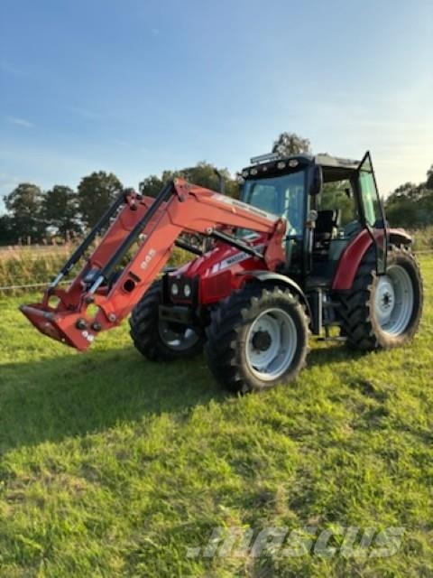 Massey Ferguson 5445 +L MF 945 Traktori
