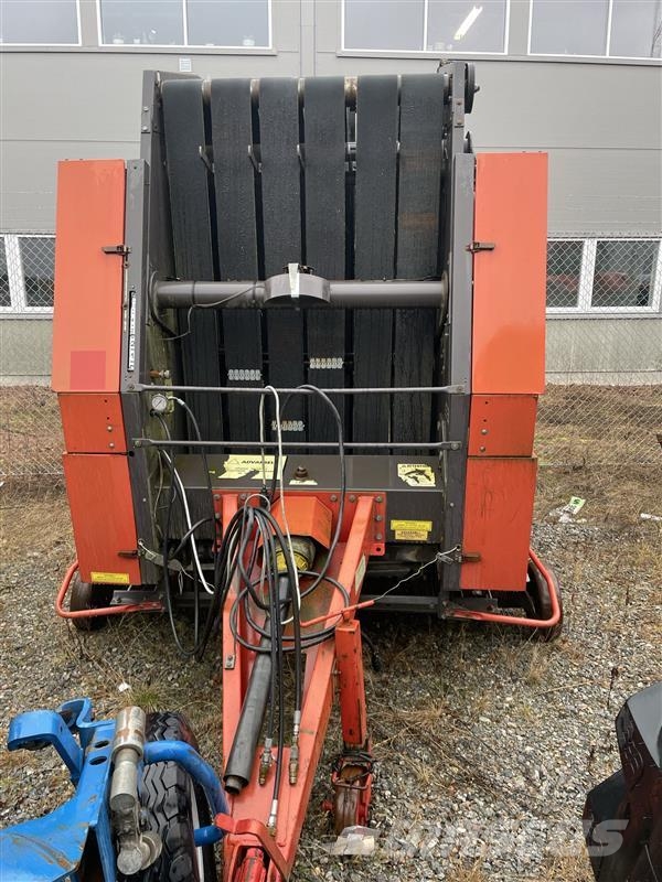 Massey Ferguson 828 + VRETEN INPLASTARE Рулонні прес-підбирачі