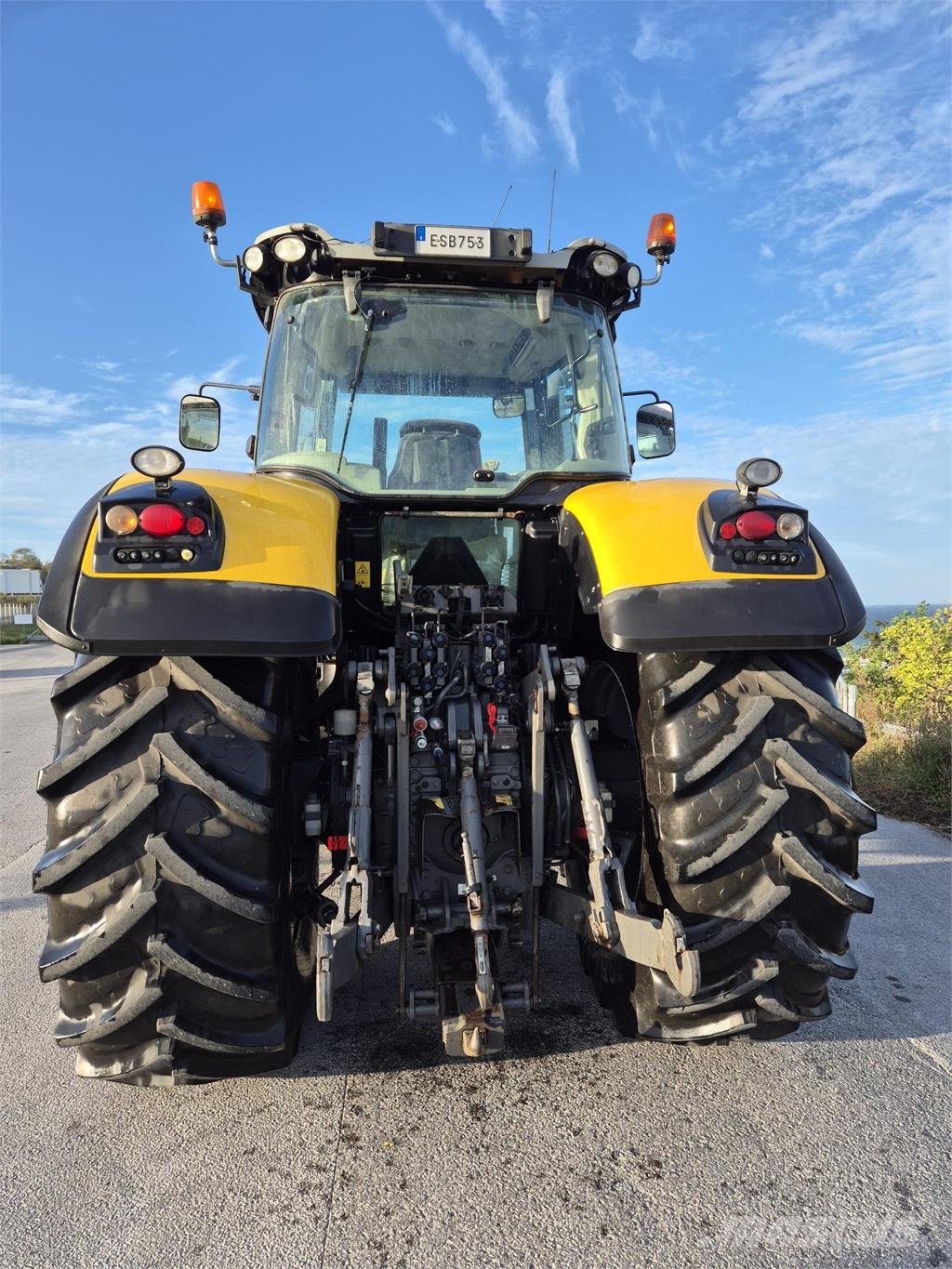 Massey Ferguson 8737 +FL &amp; FPTO Traktori