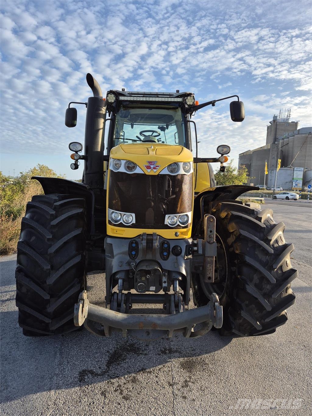 Massey Ferguson 8737 +FL &amp; FPTO Traktori
