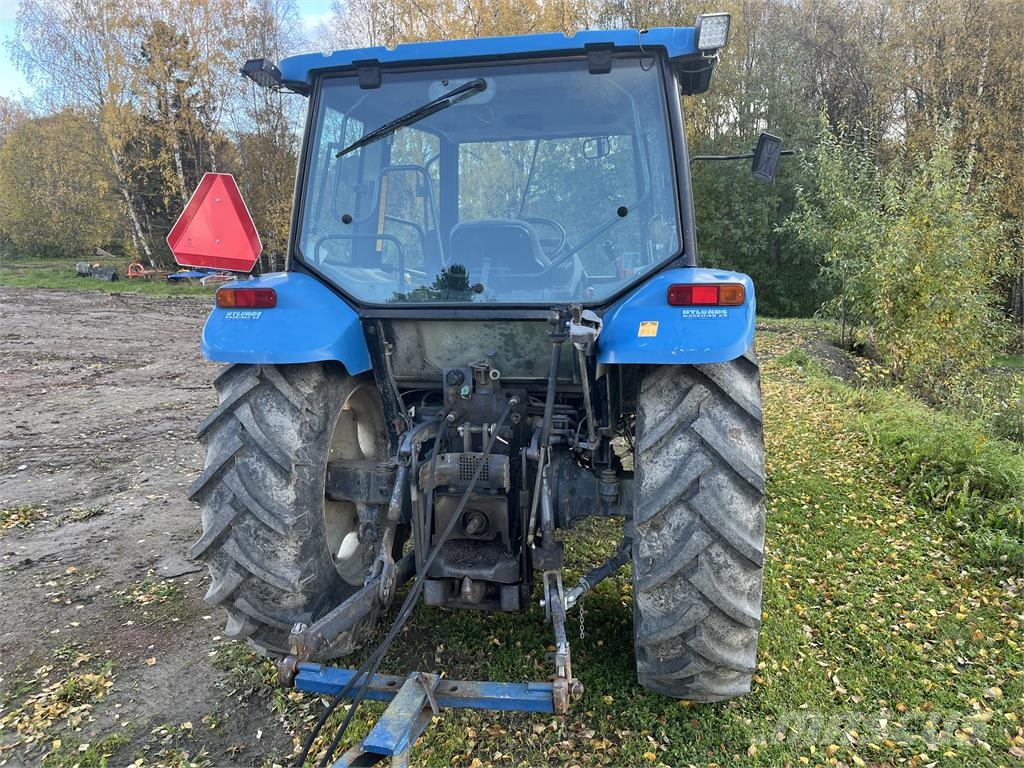 New Holland TL90+L Traktorer