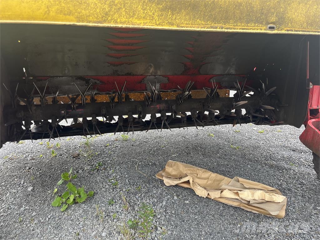 Pöttinger NOVACAT 3507T Slåmaskiner