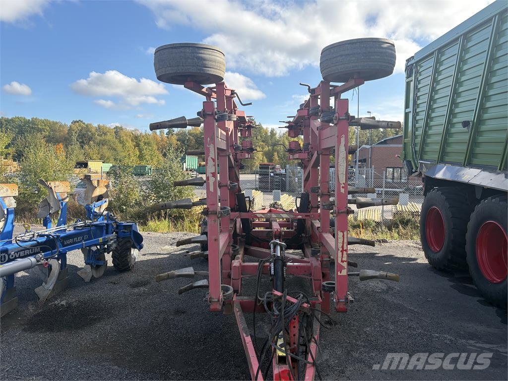 Väderstad CULTUS Harrows